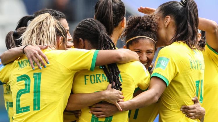 Seleção Brasileira Feminina bate Rússia em amistoso na Espanha