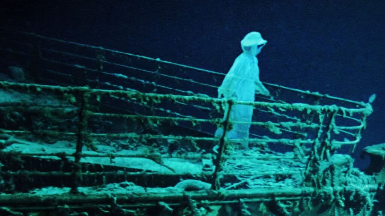 Capa do documentário Fantasmas do Abismo com destroços do Titanic