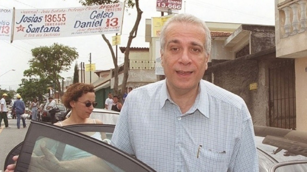 Celso Daniel, ex-prefeito de Santo André, morto em 2002