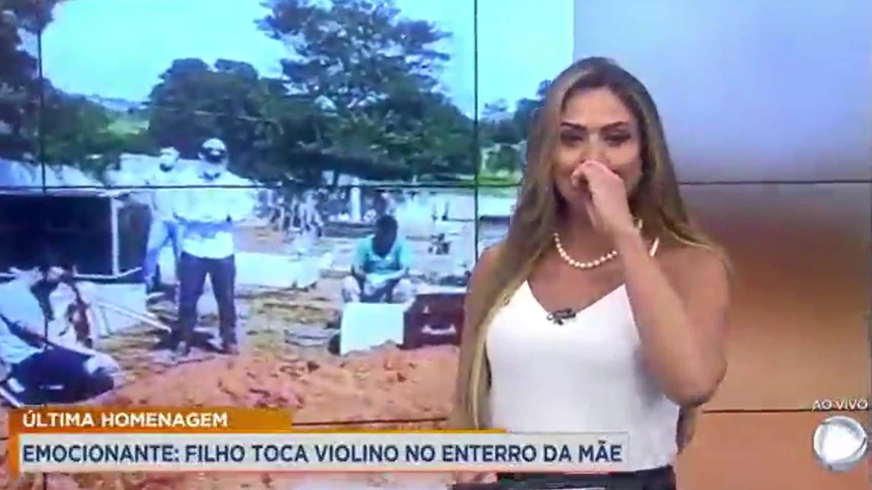 Sylvie Alves chorando no Cidade Alerta Goiás