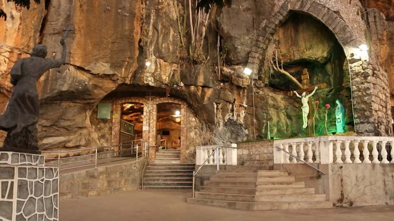 A gruta em Bom Jesus da Lapa