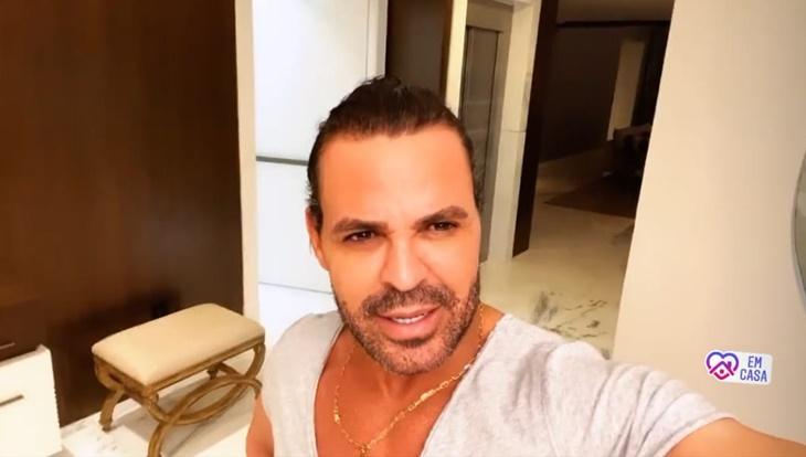 O cantor Eduardo Costa lançou dúvida sobre o coronavírus nas redes sociais