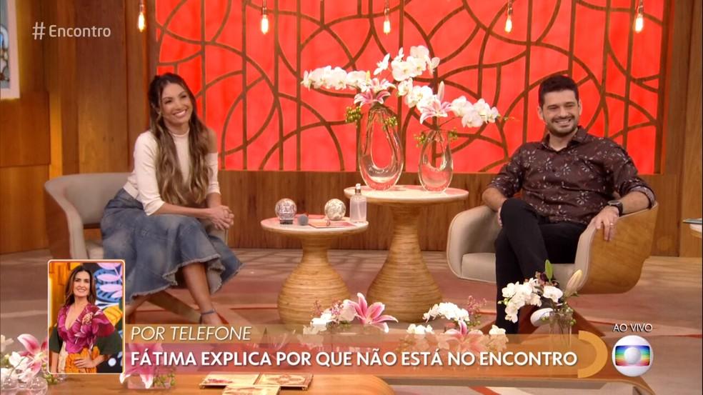 Patrícia Poeta e André Curvello conversam com a apresentadora Fátima Bernardes ao vivo na Globo