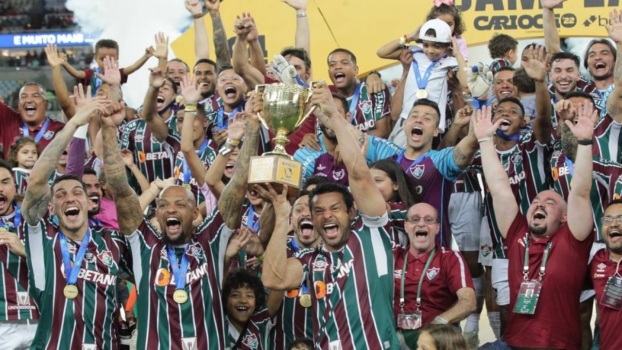 Time do Fluminense sendo campeão carioca