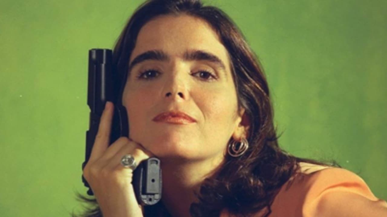 Malu Mader na série A Justiceira, exibida em 1997 na Globo