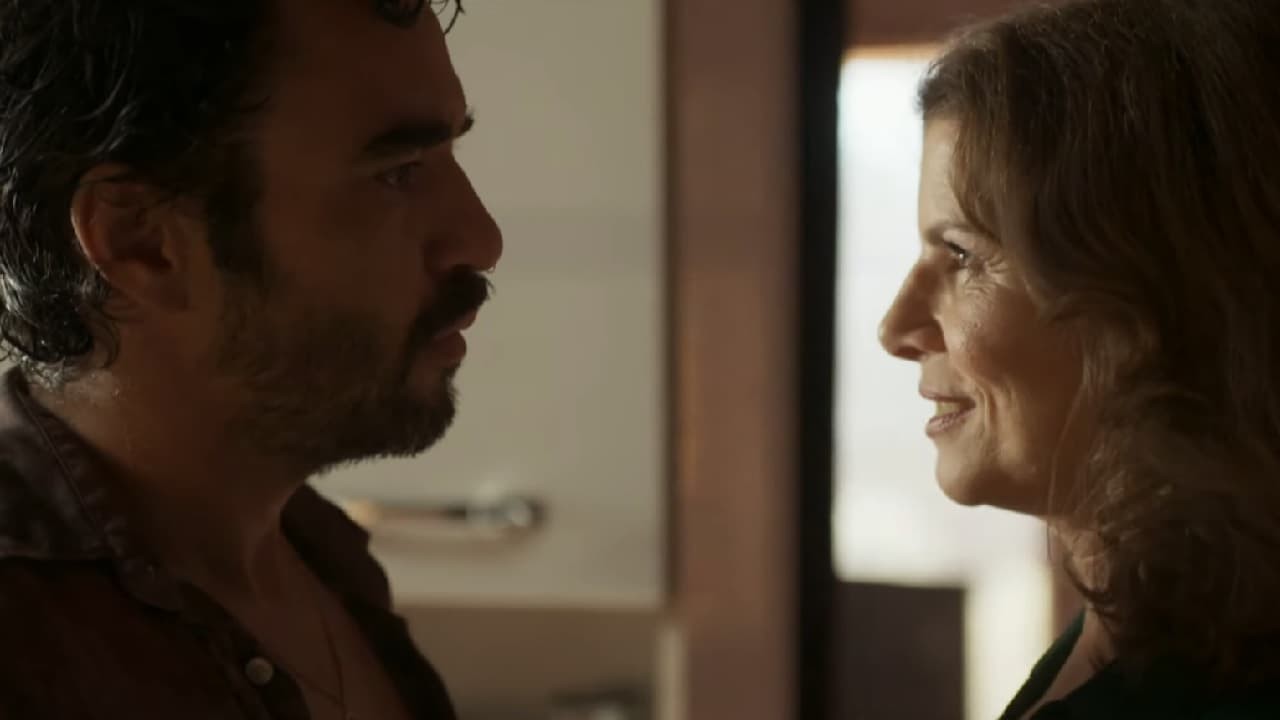 Caio Blat e Débora Bloch como Pajeú e Deodora na novela Mar do Sertão, em exibição na Globo