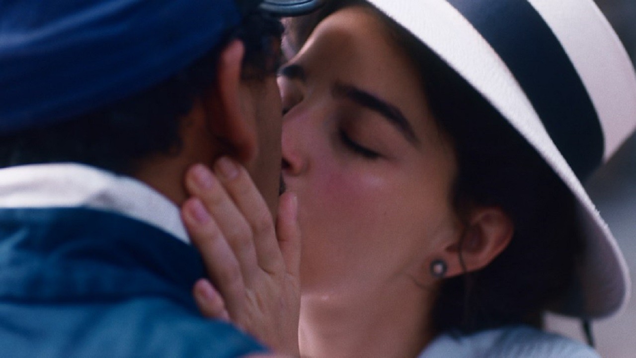Pilar e Samuel se beijando em Nos Tempos do Imperador