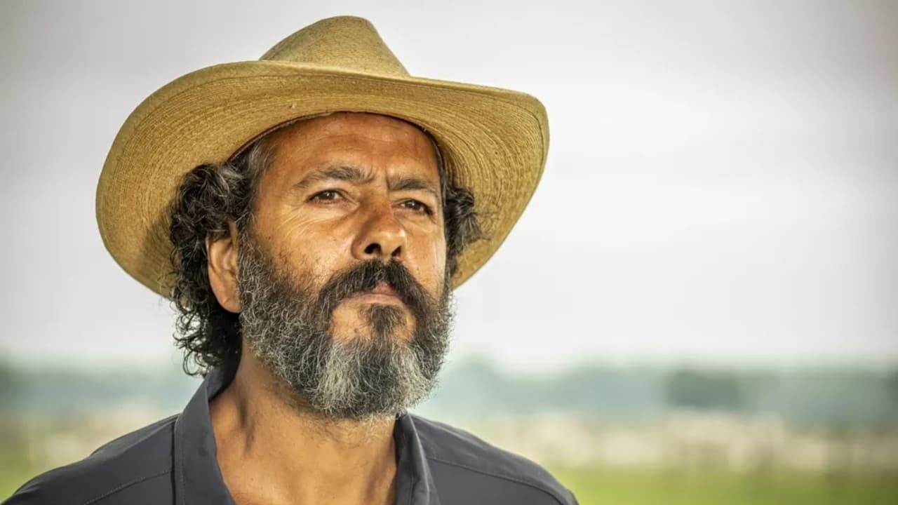 Marcos Palmeira como José Leôncio na novela Pantanal, em exibição na Globo