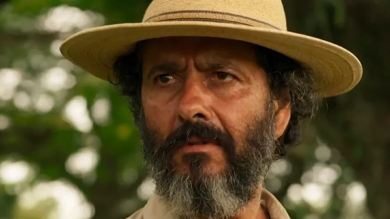 Marcos Palmeira como José Leôncio em Pantanal.