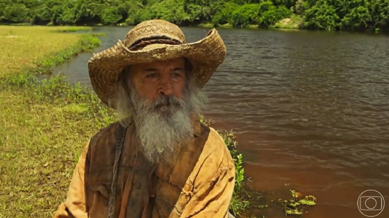 Osmar Prado em cena na novela Pantanal