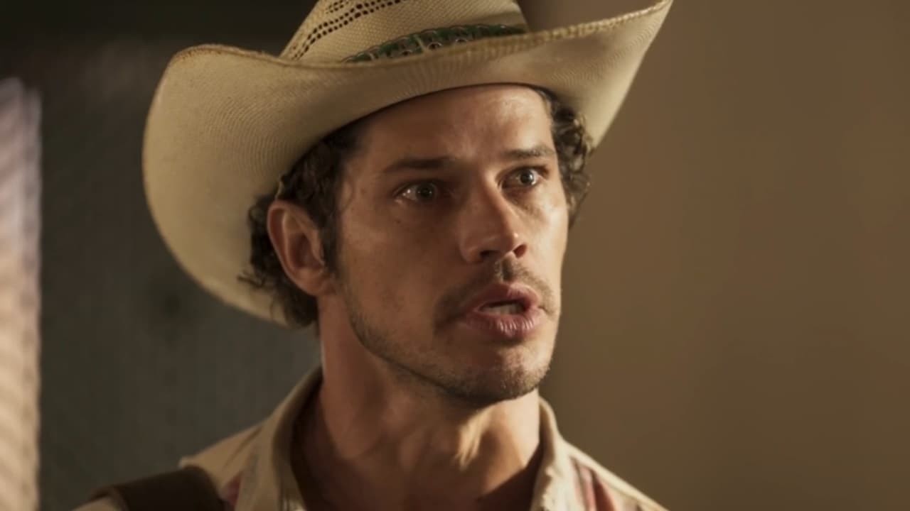 José Loreto como Tadeu em cena da novela Pantanal, em exibição na Globo