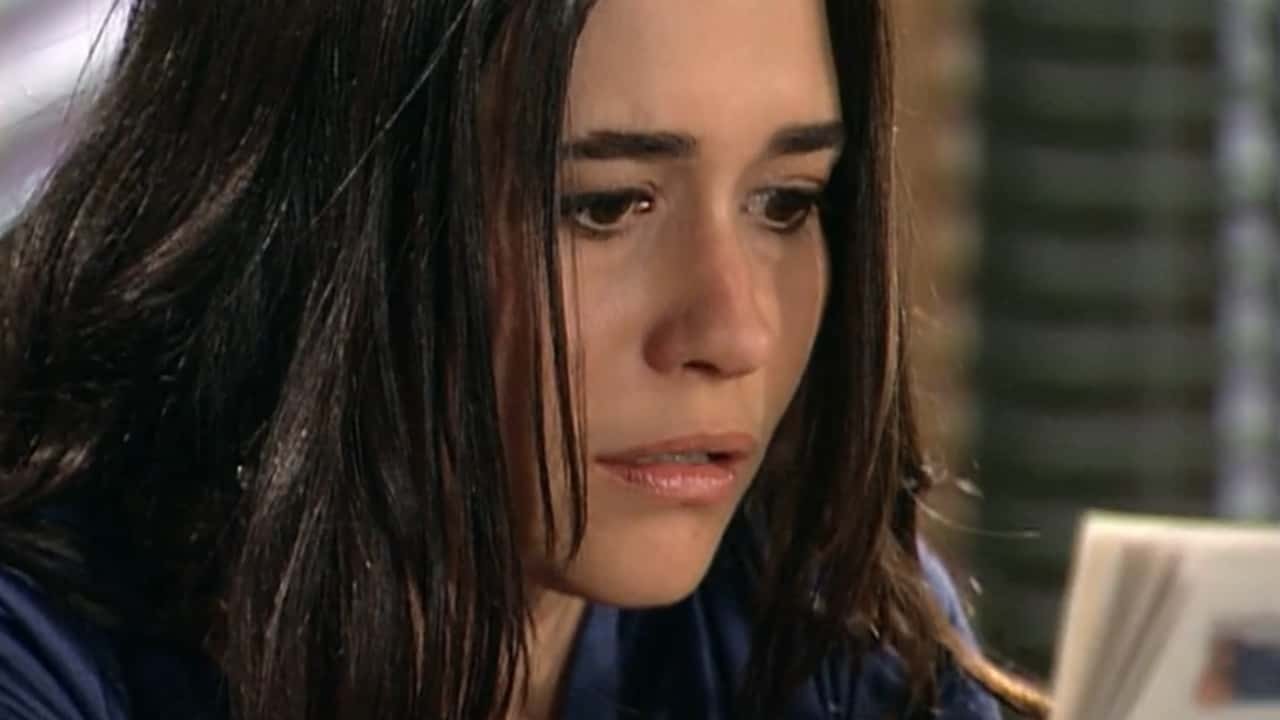 Alessandra Negrini como Paula em Paraíso Tropical