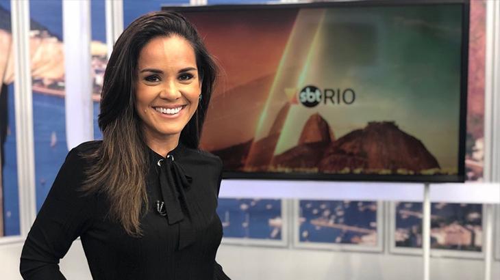 SBT Rio transmite live de Dudu Nobre com Isabele Benito