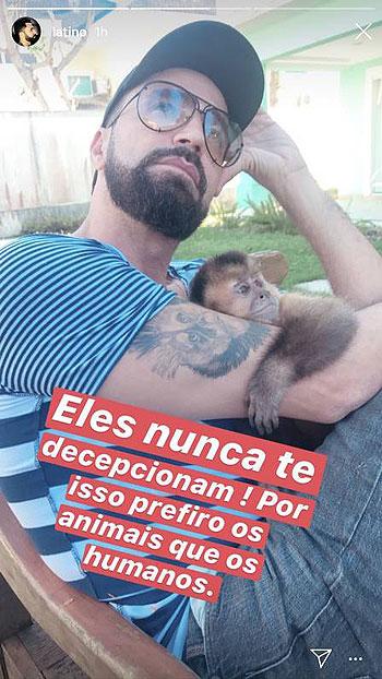 Latino posta foto com macaca e diz: \"prefiro os animais do que humanos\"