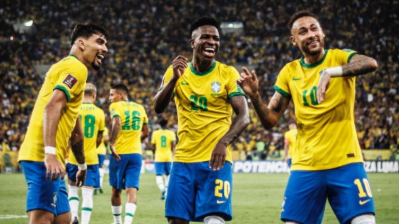 Lucas Paquetá, Vini Jr. e Neymar no jogo de Brasil e Chile