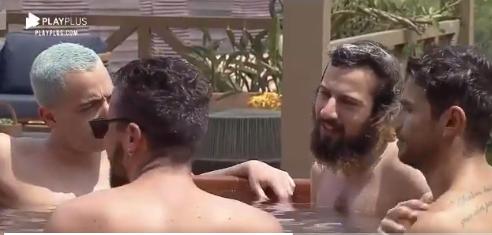 No ofurô, Cartolouco fala para os peões Lucas Maciel, Lipe Ribeiro e Mariano, que ele não gosta de piscina porque precisa tomar banho depois 