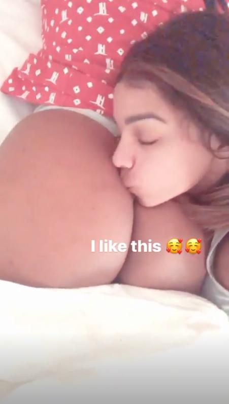 Brunna Gonçalves posta foto beijando o bumbum de Ludmilla: \"Eu gosto disso\"
