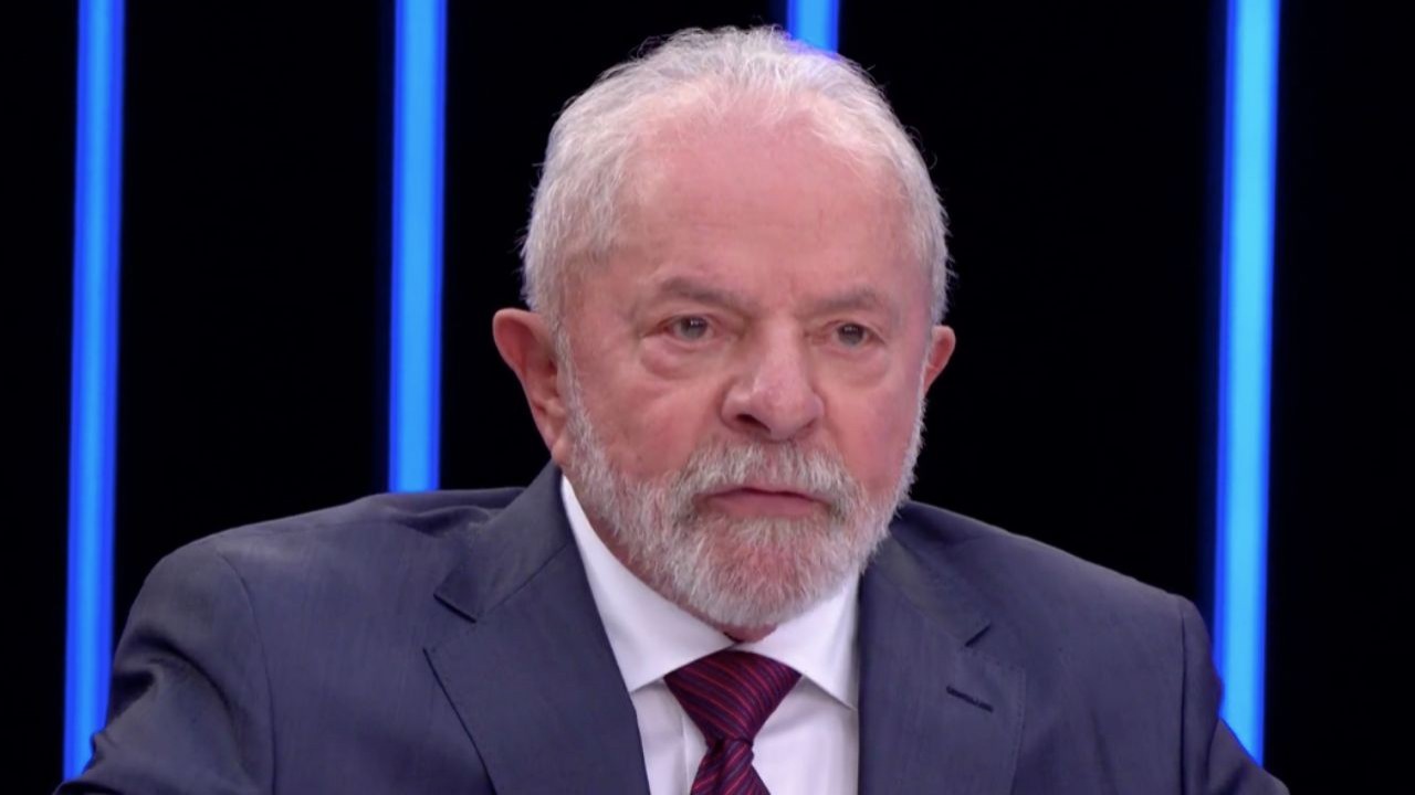 Lula em entrevista; ele foi ao TSE contra a Record