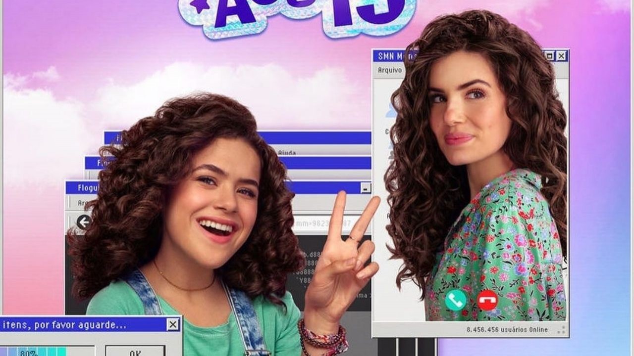 Maisa e Camila Queiroz no pôster oficial da série De Volta aos 15