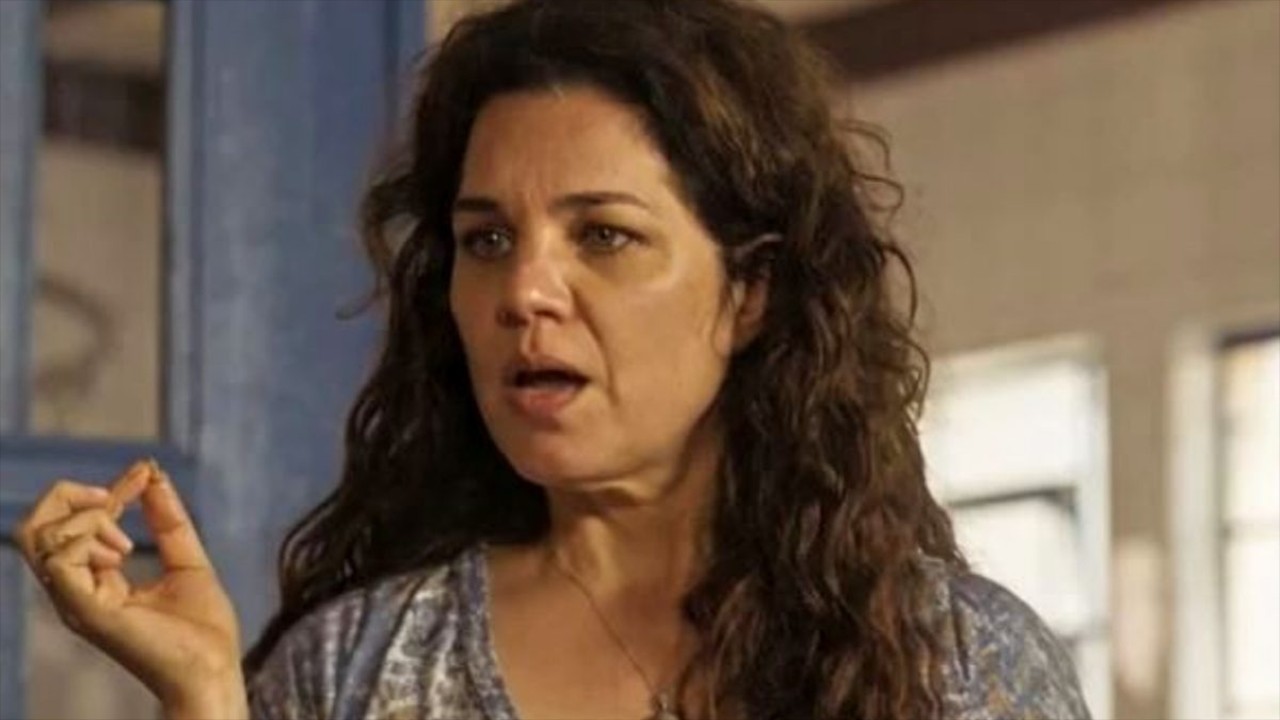 Isabel Teixeira como Maria Bruaca na novela Pantanal