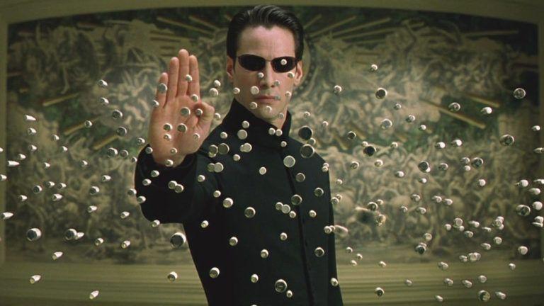 Keanu Reeves é Neo em Matrix