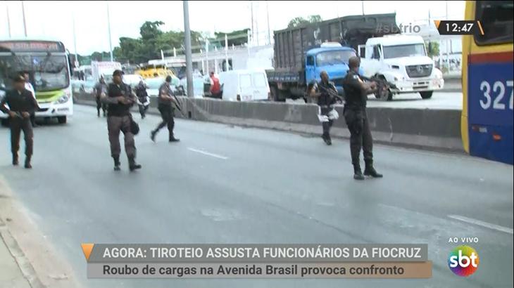 SBT flagra tiroteio ao vivo no Rio de Janeiro e repórter foge da linha de tiro