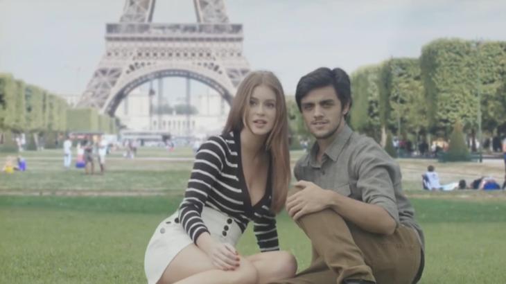 Marina Ruy Barbosa e Felipe Simas em cena dos personagens Eliza e Jonatas em Paris, no último capítulo de Totalmente Demais